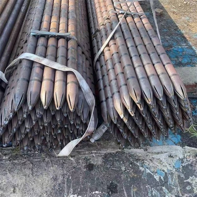 博尔塔拉管棚支护管周围如何注浆